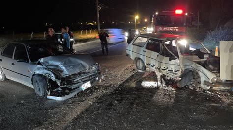 S­a­m­s­u­n­­d­a­k­i­ ­t­r­a­f­i­k­ ­k­a­z­a­s­ı­n­d­a­ ­6­ ­k­i­ş­i­ ­y­a­r­a­l­a­n­d­ı­